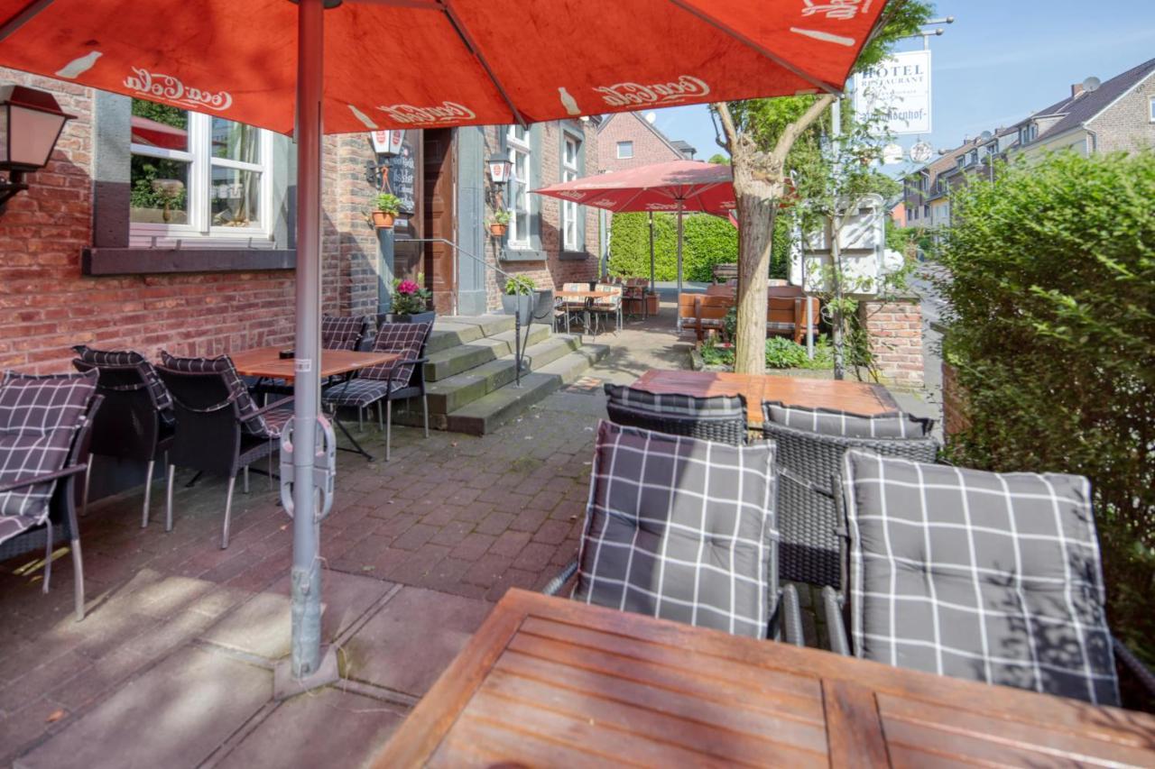 Hotel Restaurant Mathildenhof Pulheim Esterno foto